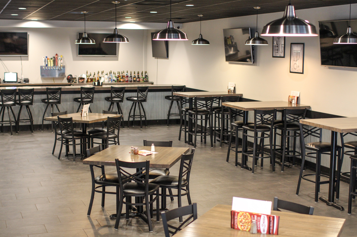 DINE IN & OUR BAR Pizza 1 One Alma Michigan Best Pizza In Town